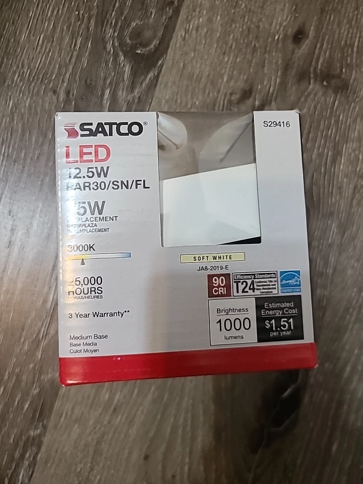 Satco 12.5w PAR30SN LED Flood 40 deg. 3000k Warm White Light Bulb - Image 3 of 4