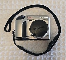 Working Olympus Camedia C-720 Ultra Zoom Digital Camera W/Memory Card