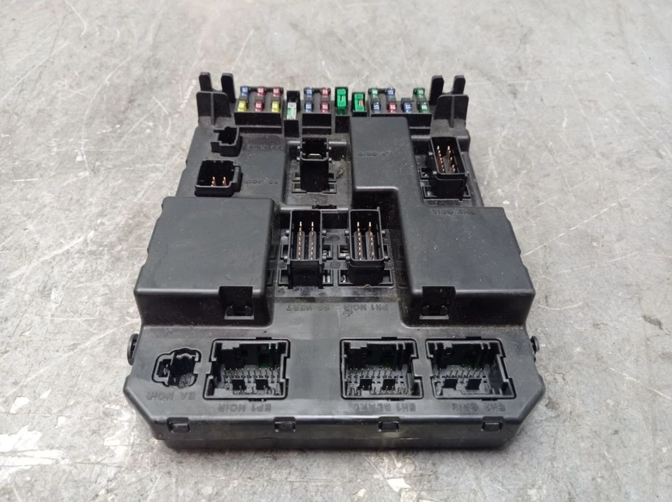 Centralina BSI scatola fusibili per PEUGEOT 307 BREAK (3E) 2.0 HDI 9651197580 - Immagine 3 di 4