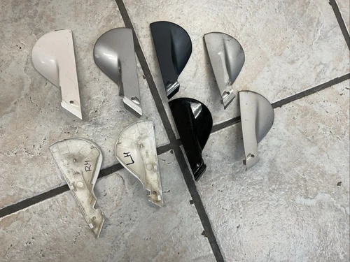 2002-2006 Lexus Es300 lower base Mirror Corner Cover Cap trim Right Es330