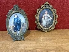 Classic Italian Print with Brass Oval Frame / Wall Décor/ Vintage