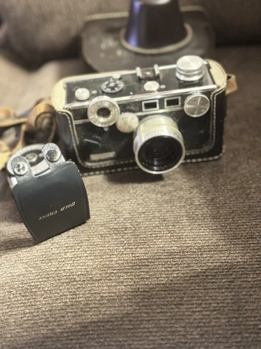 VINTAGE 1940's ARGUS C3 CAMERA RANGEFINDER 35mm CINTAR 50mm F/3.5 LENS UNTESTED
