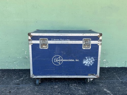 Calzone Large Trunk Case on Wheels #4101 (One)THS - Picture 7 of 11