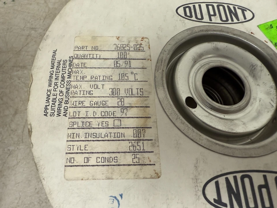 Cable para electrodomésticos DuPont Electronics 28AWG 76825-025 100 pies carrete rojo nuevo de stock Foto 3 de 4