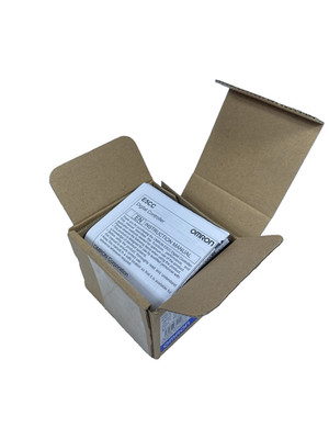 NEW Omron E5CC-QX2ASM-001 Digital Controllers Overnight Shipping Available