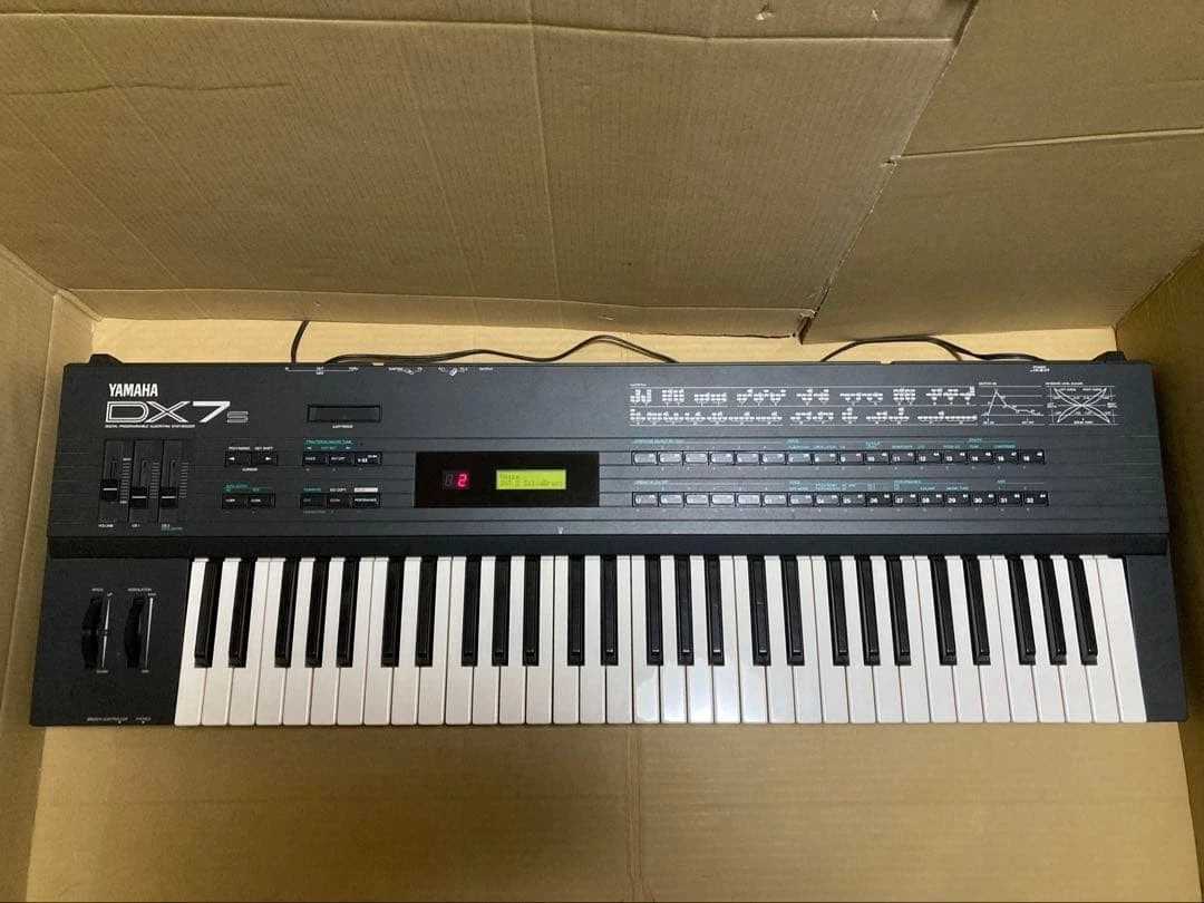 Yamaha DX7 Pro Audio Synthesizers for sale | eBay