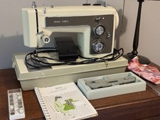  Sears Kenmore 158.1410 sewing machine, Buttonholer, Case, Accessories , Manual