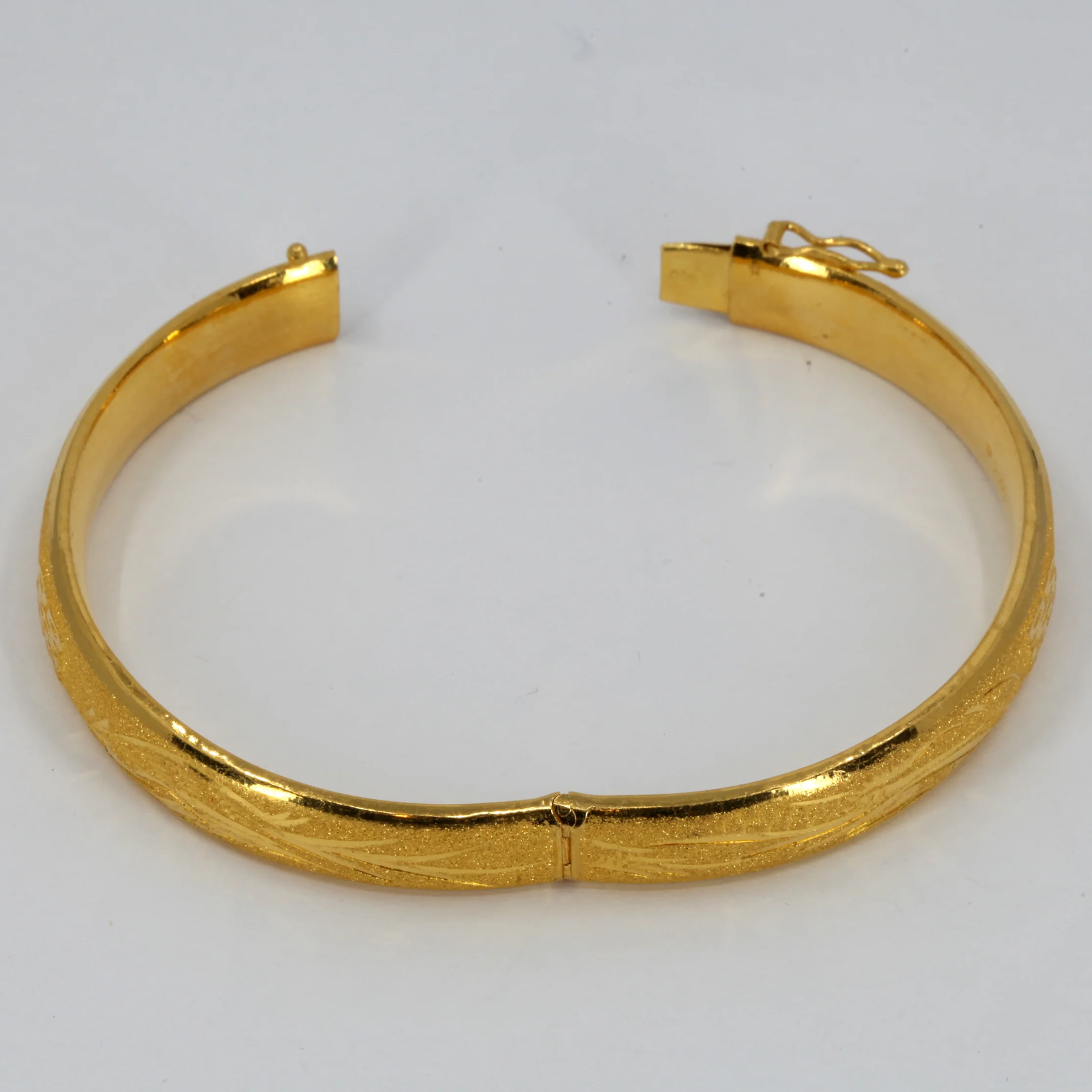 Dfgdfgdf Gold Bangles, Size: Dfgdf, Df