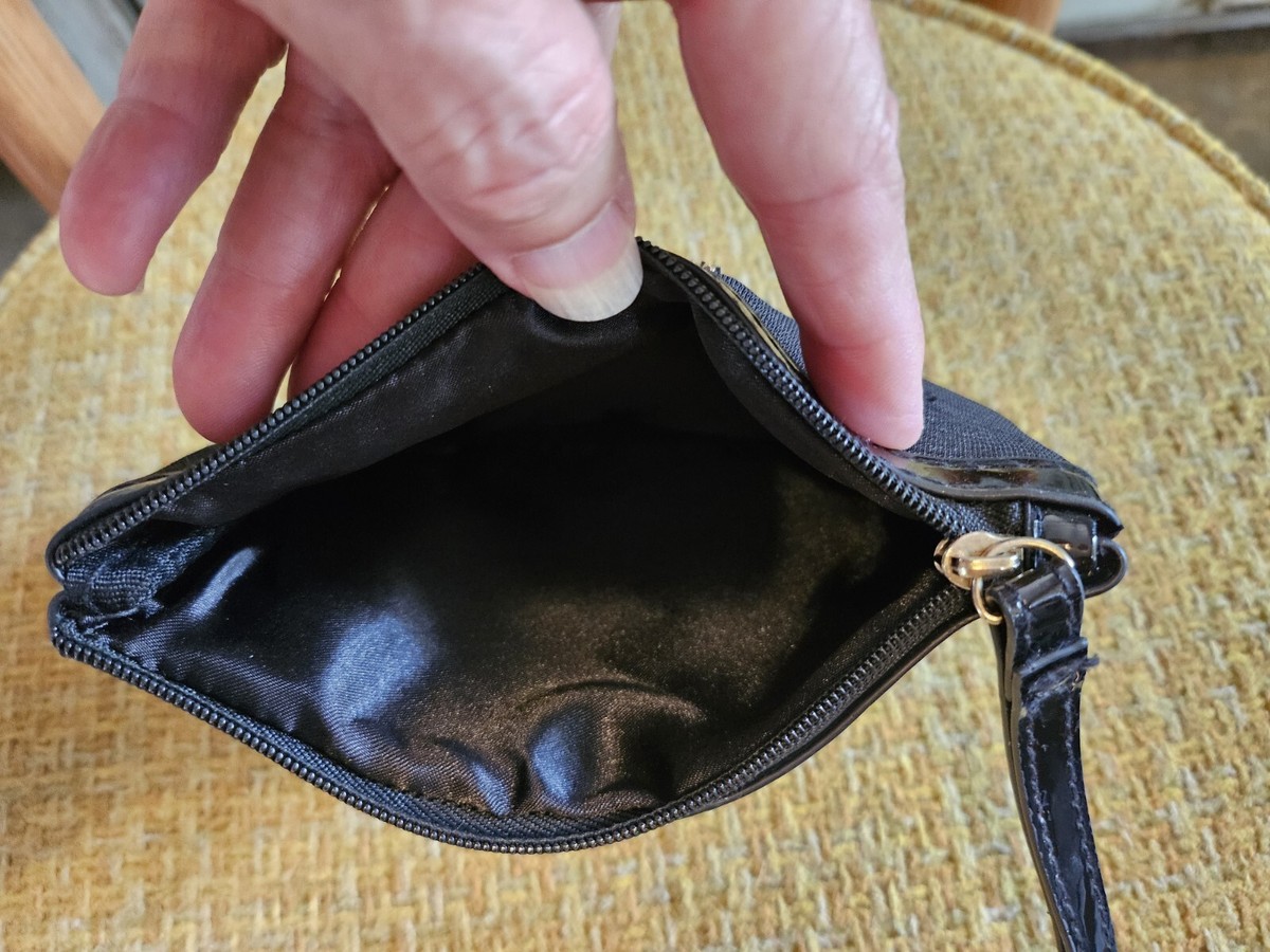 Black Giorgio Armani Beauty Premium Cosmetic Zippered Pouch 6