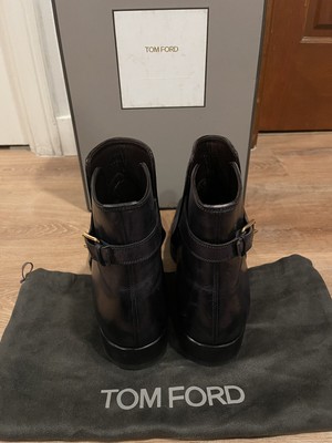 Size 9- Authentic Tom Ford Leather Boots with box and cover  display picture 2