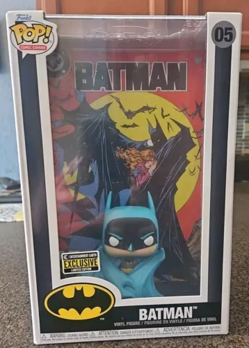 Funko Pop! Comic Book Cover with Case: DC Universe -Batman - Entertainment Eart