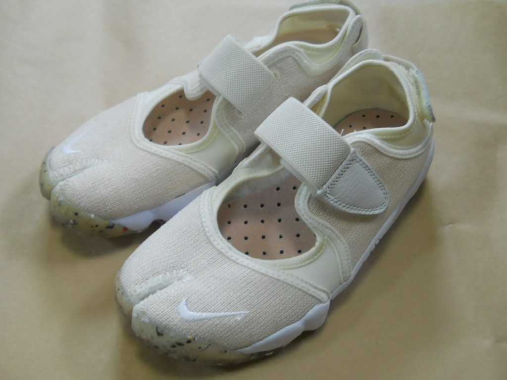 Nike Women's Air Rift BR Breathe DJ4639-121 Summit White US6 (W