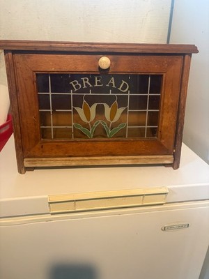 Vintage 1980s Farmhouse Wood Bread Box - Stained Glass Tulip Design & Built-In C