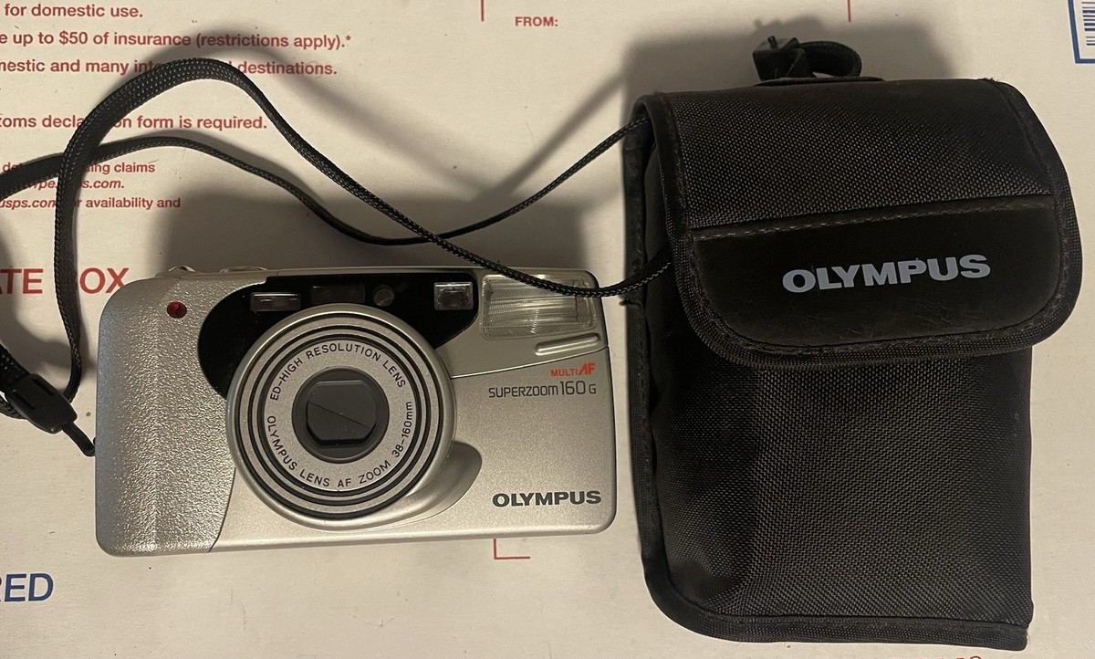 未使用品!!OLYMPUS SUPERZOOM 160 G フィルムカメラ Olympus Superzoom 160 35mm Point & Shoot Film Camera for
