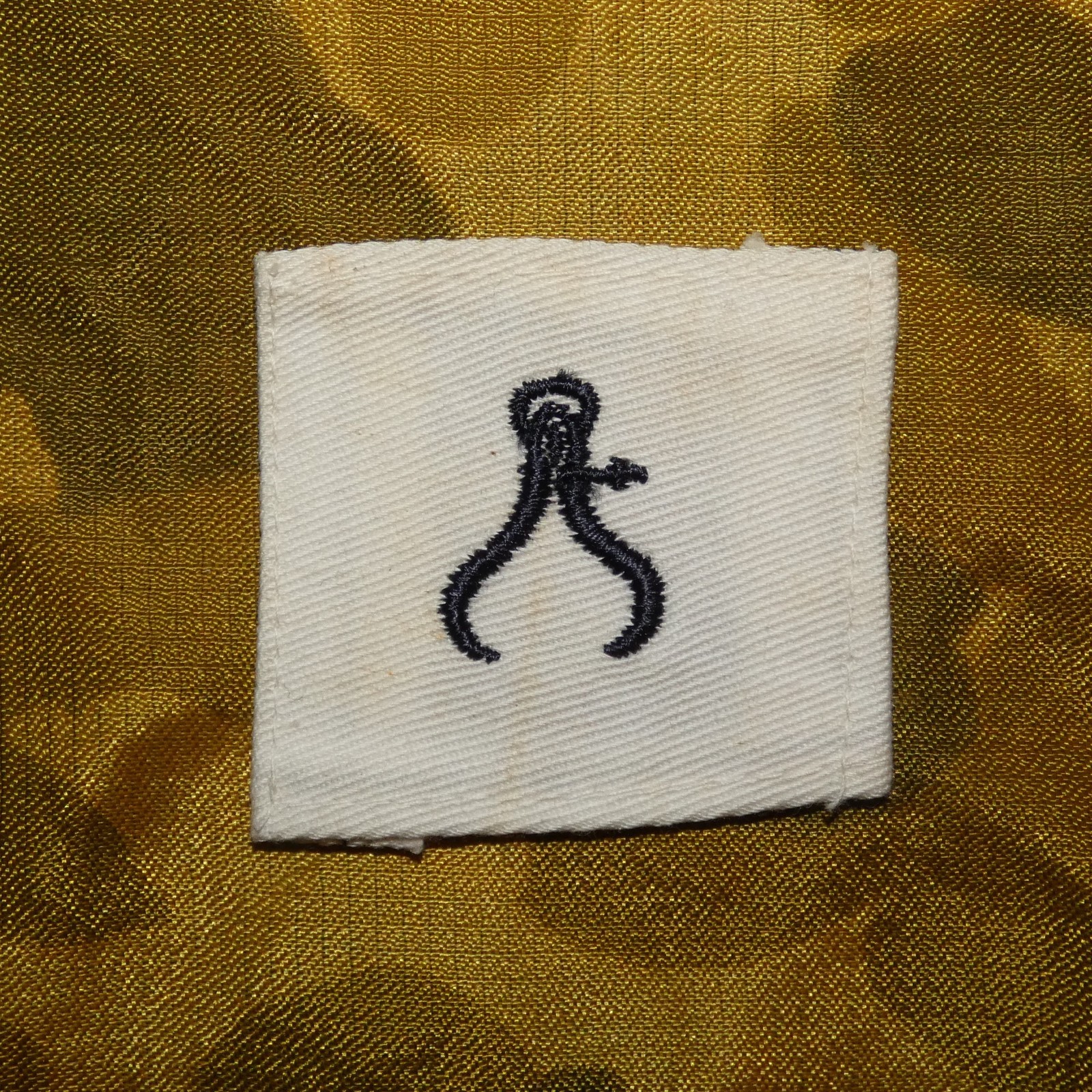 Picture 1 of 2