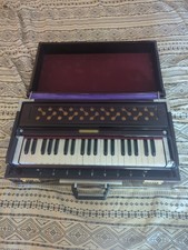 Beautiful 9 Stop Harmonium Excellent Condition Quality Sounds Great 42 Keys