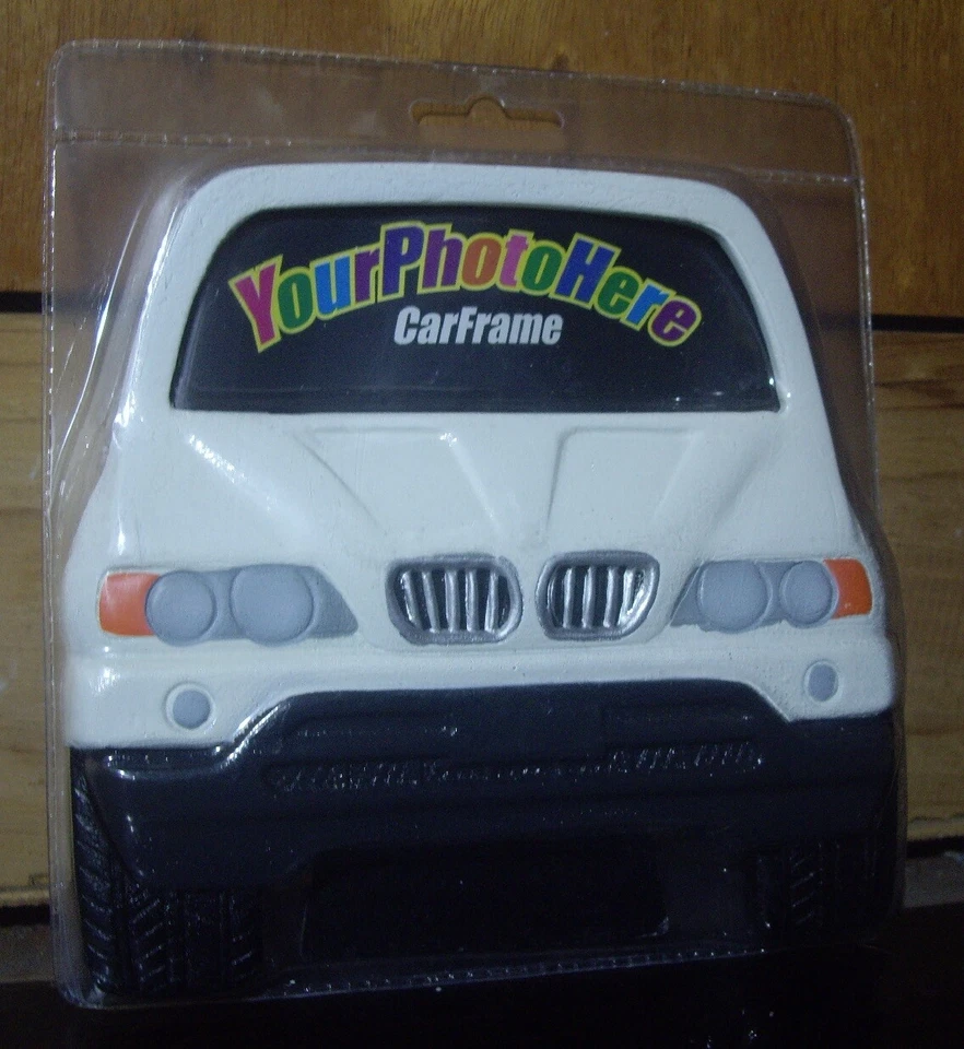 MARCO DE FOTOS BMW FORMA DE COCHE Foto 2 de 4