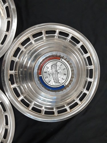 1963 Ford Galaxy 500 Hubcap, set of 3, original OEM. 14" - Picture 4 of 15