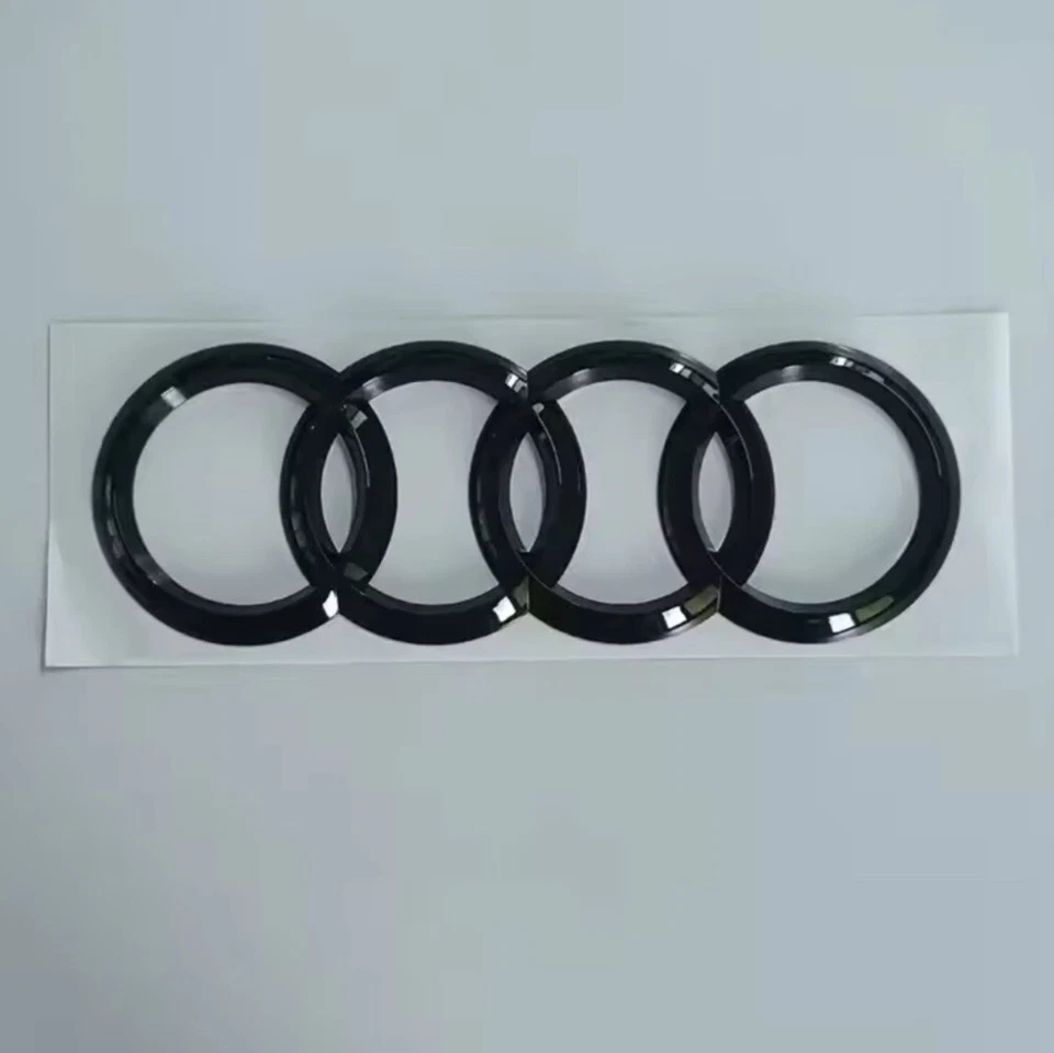 KIT COMPLETO LOGHI AUDI TT nero lucido fregi ANTERIORE + POSTERIORE targhetta TT - Immagine 3 di 4