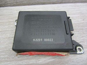 Crash Sensor Steuergerät 0048202410 Mercedes Benz 190 190E W201