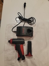Snap-on 7.2V Cordless 1/4" Drive Screwdriver Kit - Model CTS561 w/ Battery &...