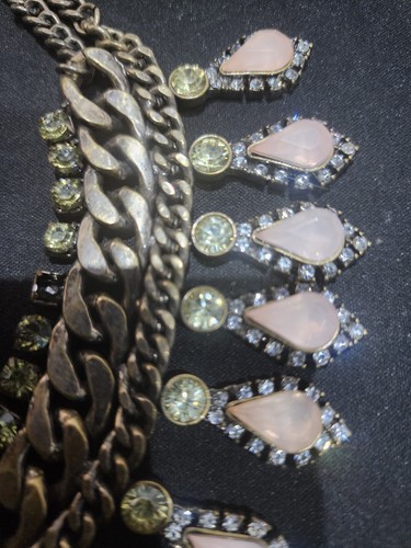 Zara Rose Gold Tone Statement Chain Link Necklace Green And Pink Stone - Picture 6 of 6