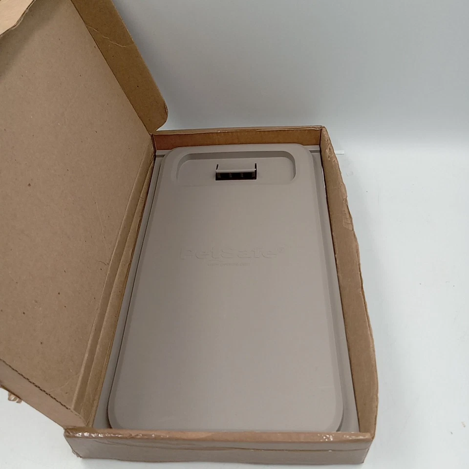 Puerta telescópica para mascotas PetSafe de montaje en pared pequeña... solo la puerta.......... 111 Foto 3 de 4