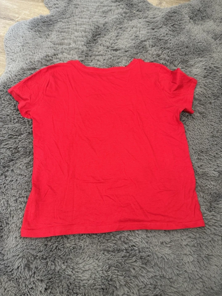 Victoria’s Secret Red Love Graphic T Shirt - XS - Never Worn - Fast Shipping - Image 4 of 4