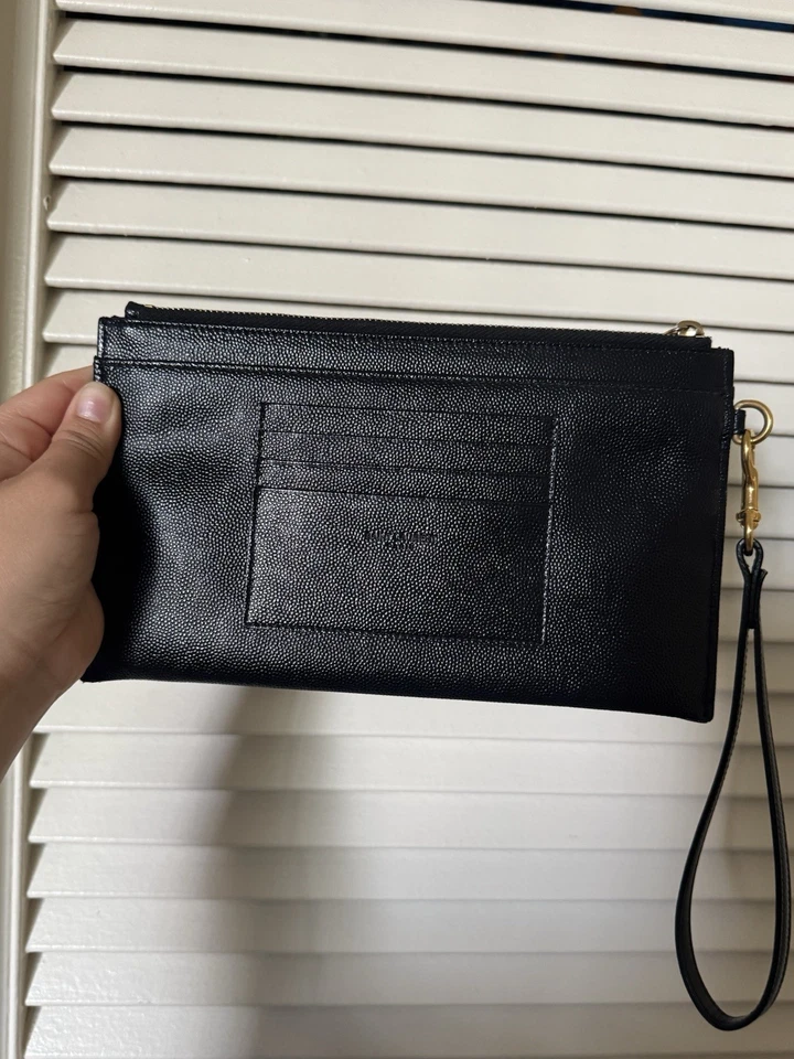 YSL Cassandre Matelasse Large Pouch In Grain De Poudre Leather - Image 4 of 4