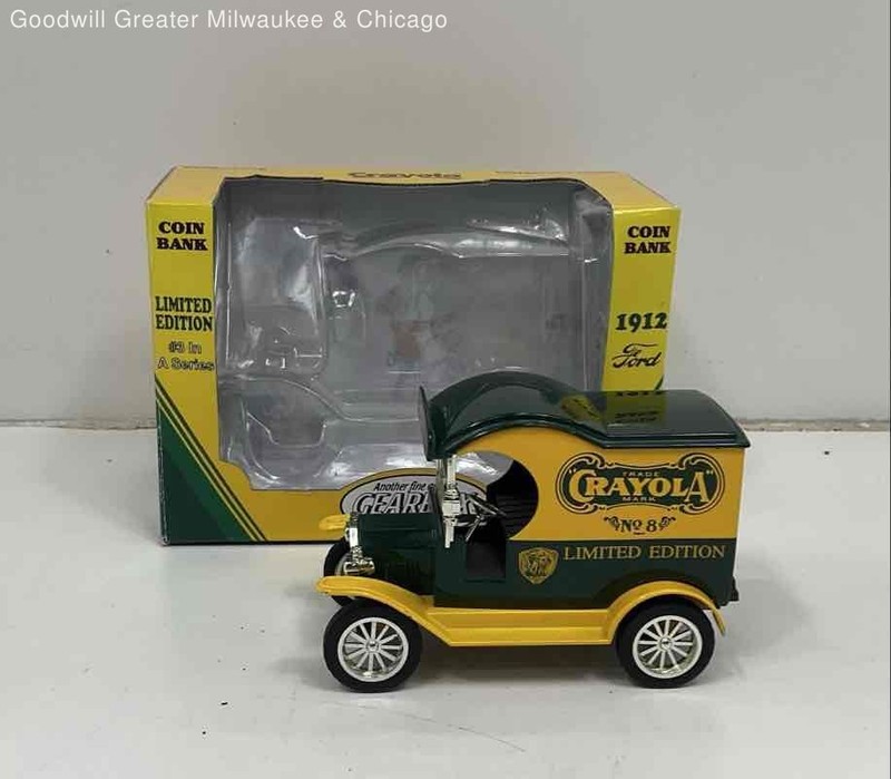 Vintage Gearbox Toys Crayola Ford Delivery Car Limited Edition DieCast Coin Bank