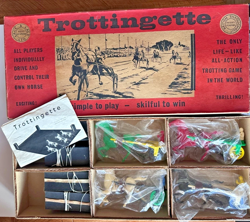 TROTTINGETTE Horse racing Game  Lack & Lack  1950 Life like  trotting - Image 2 of 4
