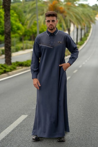 R24 LAWUNG Original Erwachsene Herren Thobe modernes Design arabisch Jubbah blau/gold