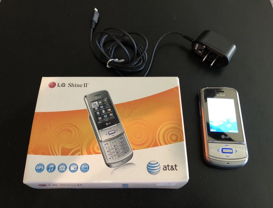 LG Shine II (AT&T) GD710 Brushed Silver World Slider Cell Phone W/ Box - Image 2 of 4