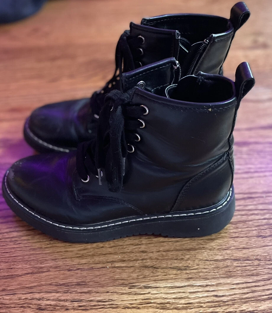 Steve madden deals boots with zipper