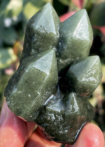 102g ¡¡¡EXCELENTE!!! Nuevo hallazgo raro NATURAL racimos de cristal verde espécimen ie2117 - Imagen 4 de 12