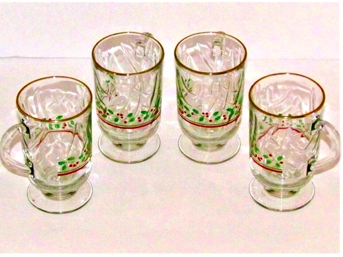 Libby 4 Vintage Christmas Holly Wreath Irish Coffee Cups Gold Trim