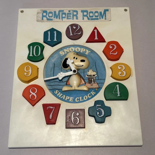Vintage Snoopy & Woodstock Magician Shape Clock by Romper Room (1958 - 1965)