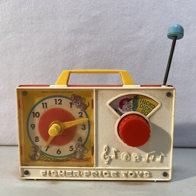 Vintage 1971 Fisher Price Hickory Dickory Dock Wind Up Musical Clock Toy