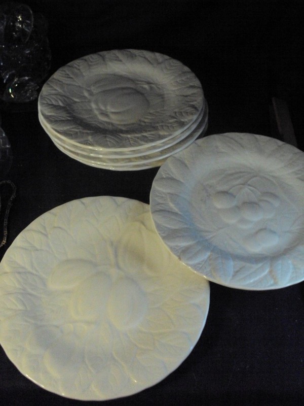 Vintage Sarreguemines France French Majolica White Fruit Plates Set of 6 8”