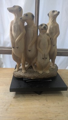 VTG Classic Figures Statue United(Meerkats)