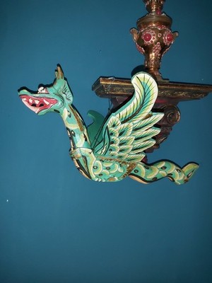 HANDGEMACHTER FLIEGENDER DRACHE HOLZMOBIL