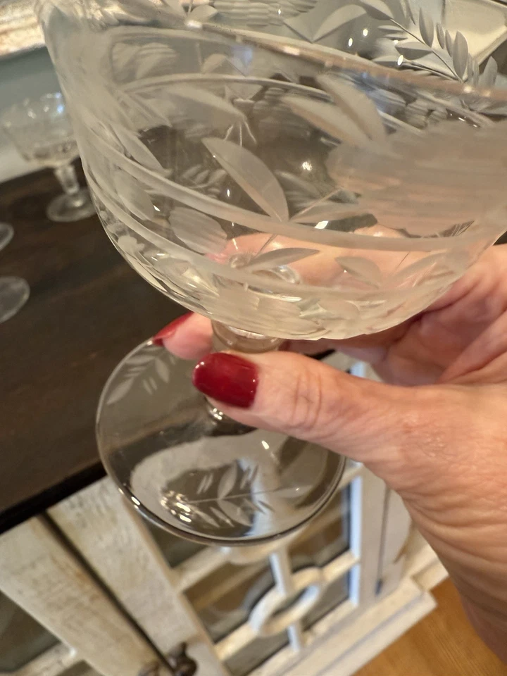 Vtg Rock Sharpe (2009-2?) Etched Floral Champagne Sherbet Stem Glasses Set 8 - Image 4 of 4