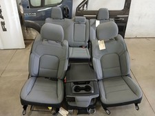 19-24 Ram 1500 Lone Star Crew Gray Cloth Bucket Seat Set With Console 3045514 19-24 Ram 1500 Lone Star Crew Gray Cloth Bucket Seat Set With Console 3045514