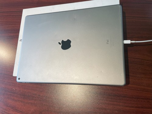 Apple iPad Pro 12.9-inch (2nd generation) A1671 64 GB, Wi-Fi + 4G, 12.9 in -... - Picture 10 of 17