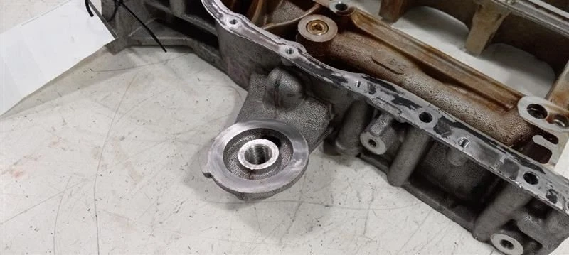 Tampa principal do virabrequim do bloco do motor Chrysler 200 2015 2016 2017 - Imagem 4 de 4