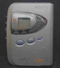 SONY WALKMAN WM-FX290W FM/AM Cassette Stereo Casette Player - Tested Read 