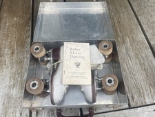 Vintage Betty Lytle White Roller Skates Womens Size 5.5 Hyde w/ Case Chicago