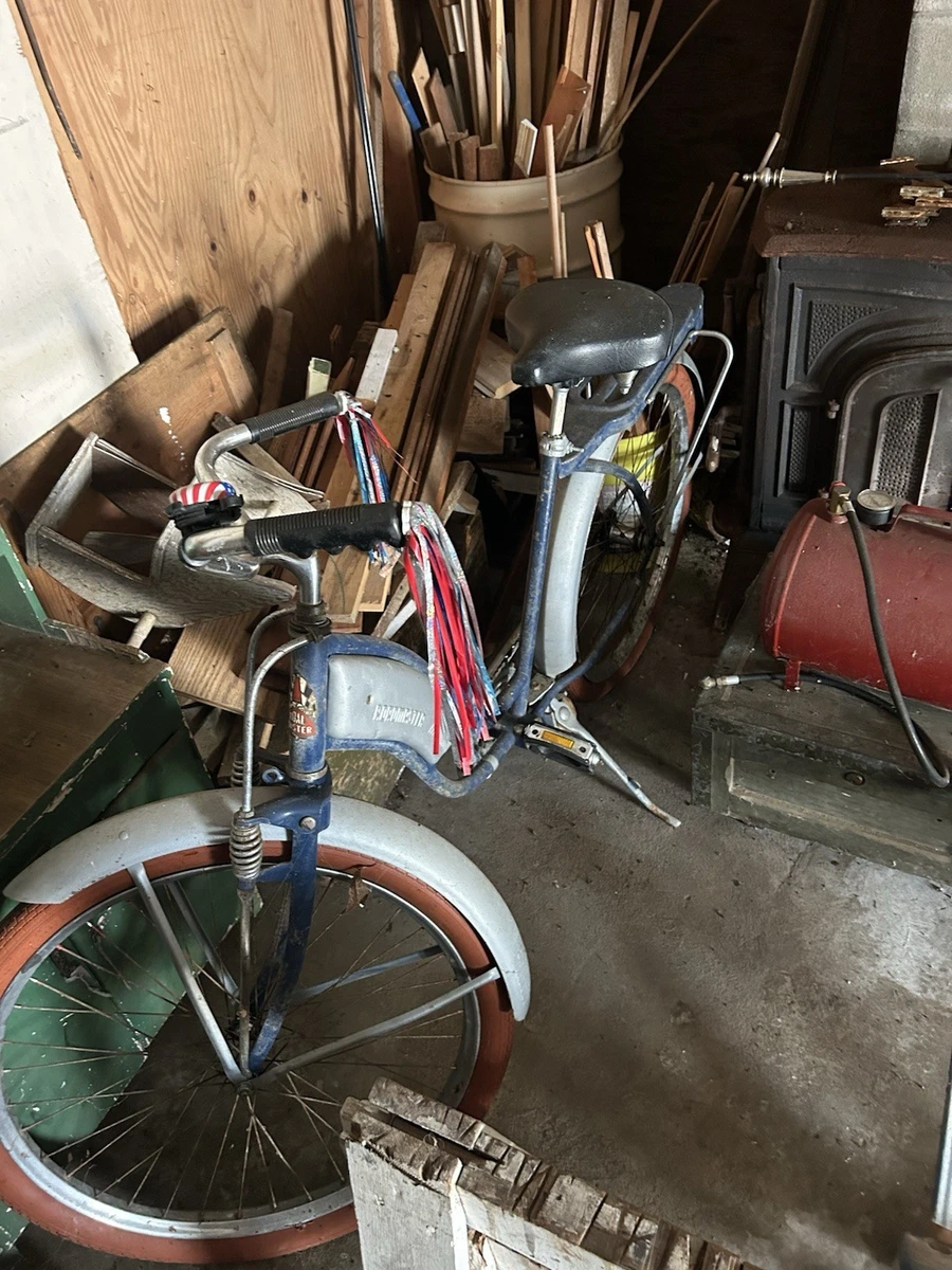 Vintage Roadmaster Bicycle In Collectible Complete Bikes for sale