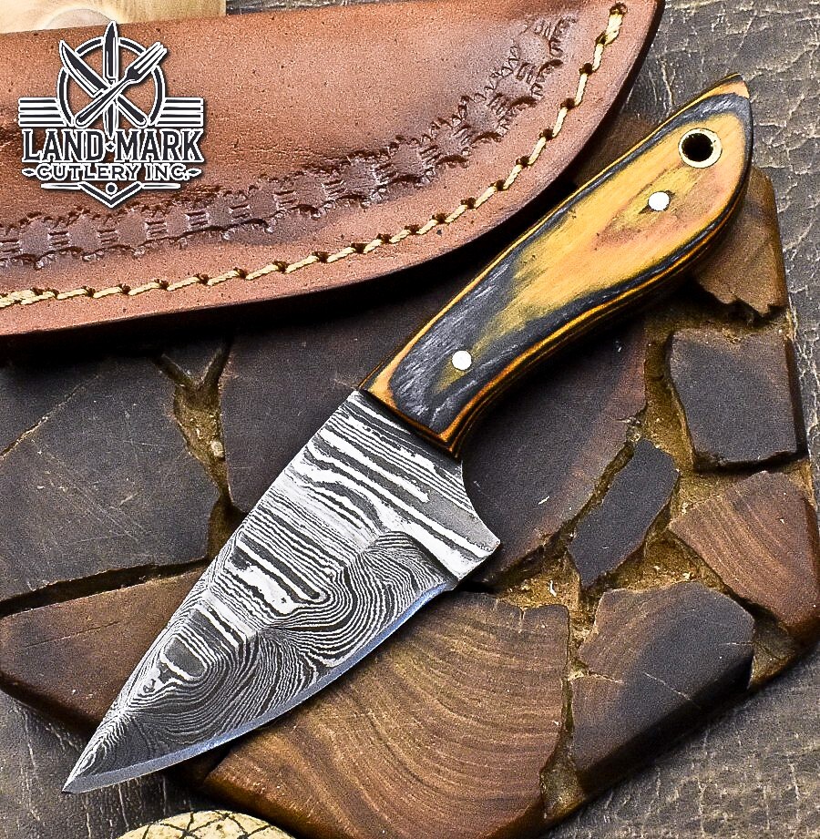 BEAUTIFUL DAMASCUS  STEEL HUNTING MINATURE  KNIFE WITH ORANGE  PAKKA WOOD HANDLE
