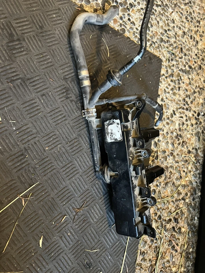 118303696R Top Rocker for SMART FORTWO 453 - Image 2 of 2